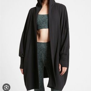 Athleta Mantra Wrap